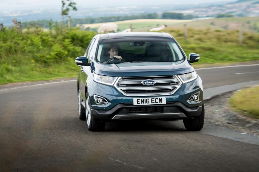  Ford Edge 2016 года  (UK) (фото 11 из 32)